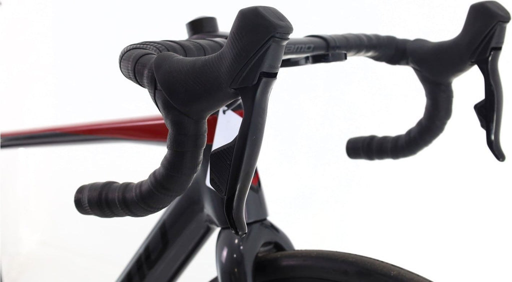 Produit reconditionné · Megamo Raise AXS 12V · Gris / Vélo de route | Très bon état