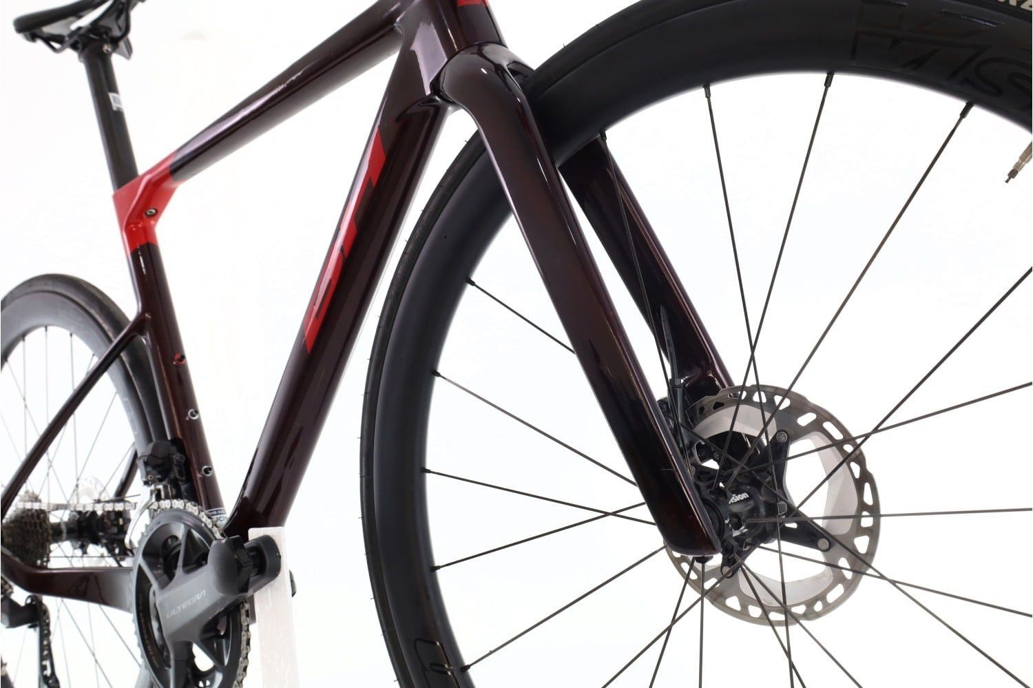 Produit reconditionné · BH Ultralight 7.0 Di2 12V · Rouge / Vélo de route | Très bon état