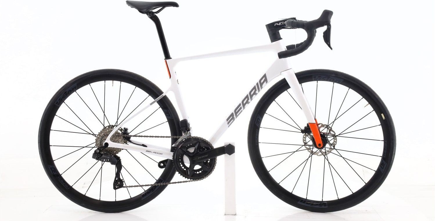 Produit reconditionné · Berria Belador Elite Di2 12V · Blanc / Vélo de route | Très bon état