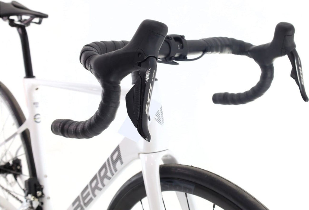 Produit reconditionné · Berria Belador Elite Di2 12V · Blanc / Vélo de route | Très bon état