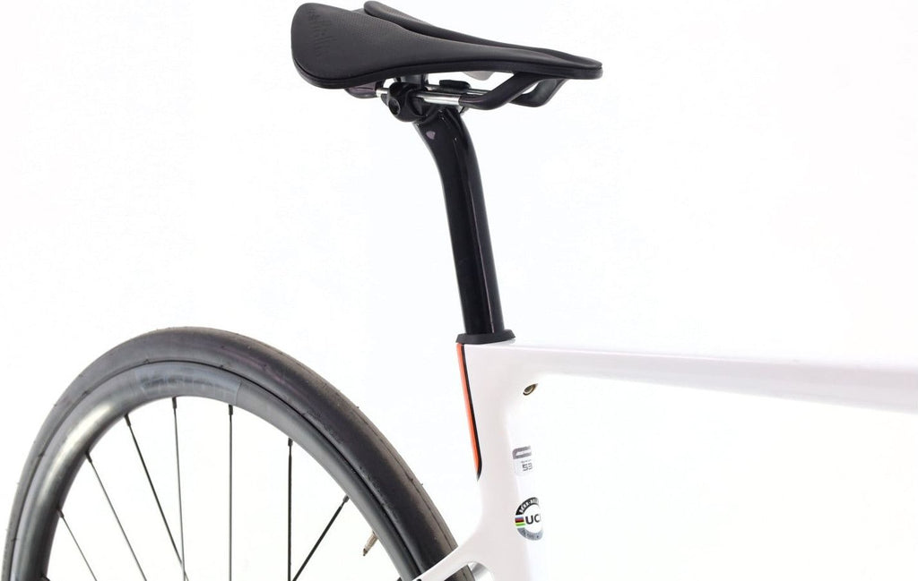 Produit reconditionné · Berria Belador Elite Di2 12V · Blanc / Vélo de route | Très bon état