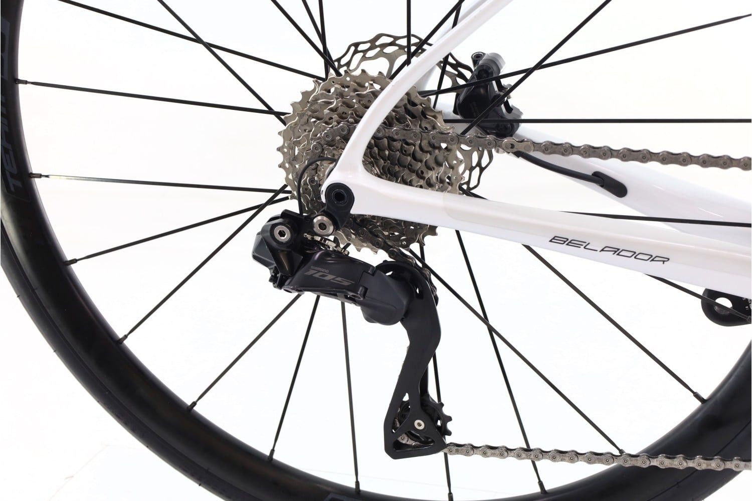 Produit reconditionné · Berria Belador Elite Di2 12V · Blanc / Vélo de route | Très bon état