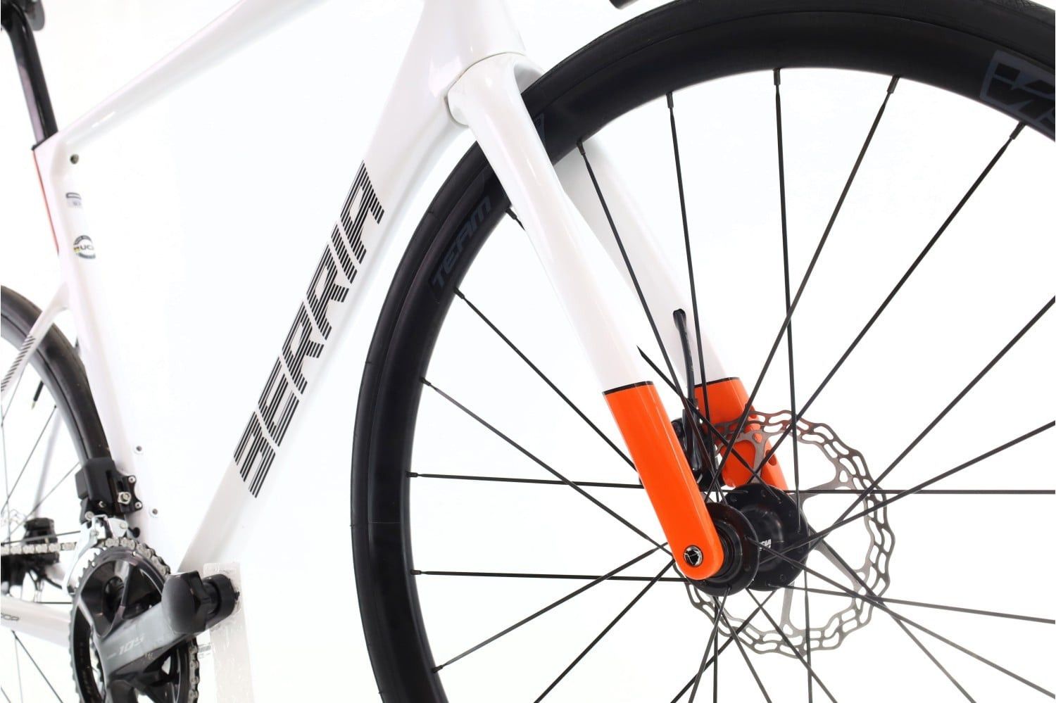 Produit reconditionné · Berria Belador Elite Di2 12V · Blanc / Vélo de route | Très bon état