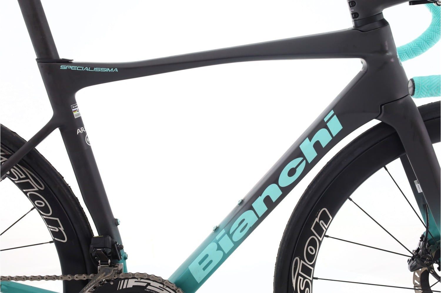 Produit reconditionné · Bianchi Specialissima RC Arkea Team Di2 12V · Gris / Vélo de route | Très bon état