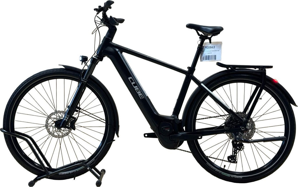 produit reconditionné . Cube Kathmandu Hybrid EXC 750 Shimano Deore 2022 . Vélo électrique . Cube . très bon état