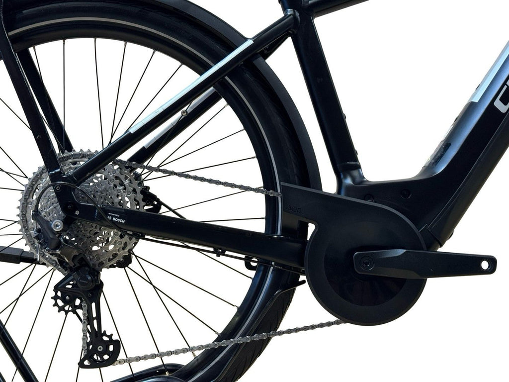 produit reconditionné . Cube Kathmandu Hybrid EXC 750 Shimano Deore 2022 . Vélo électrique . Cube . très bon état