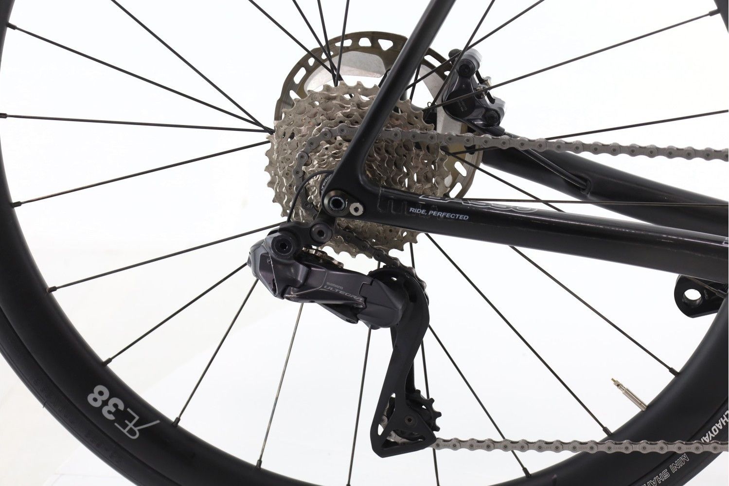 Produit reconditionné · Basso Diamante Di2 12V · Noir / Vélo de route | Très bon état