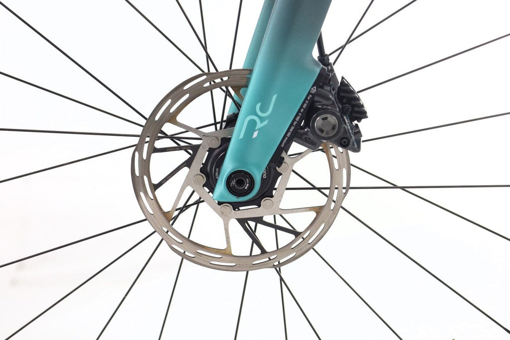 Produit reconditionné · Bianchi Specialissima RC Di2 12V · Bleu / Vélo de route | Très bon état