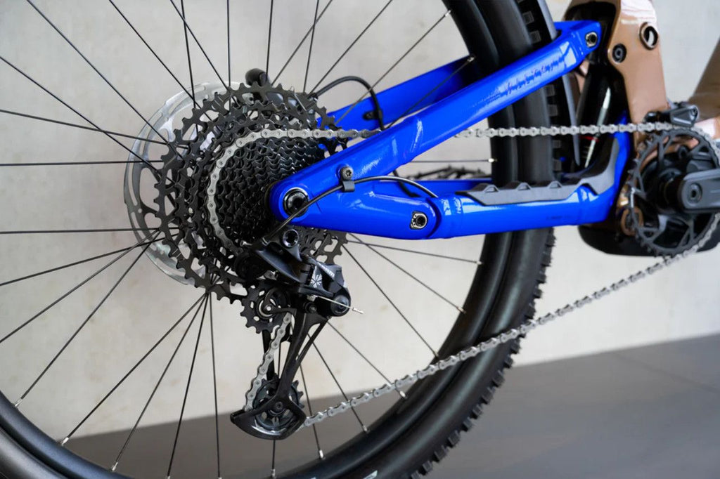 VTT Électrique Tout-Suspendu Haibike AllTrail 6 29"/27.5" Shimano 12V 800 Wh Bosch 120 Nm Marron/Bleu 2026