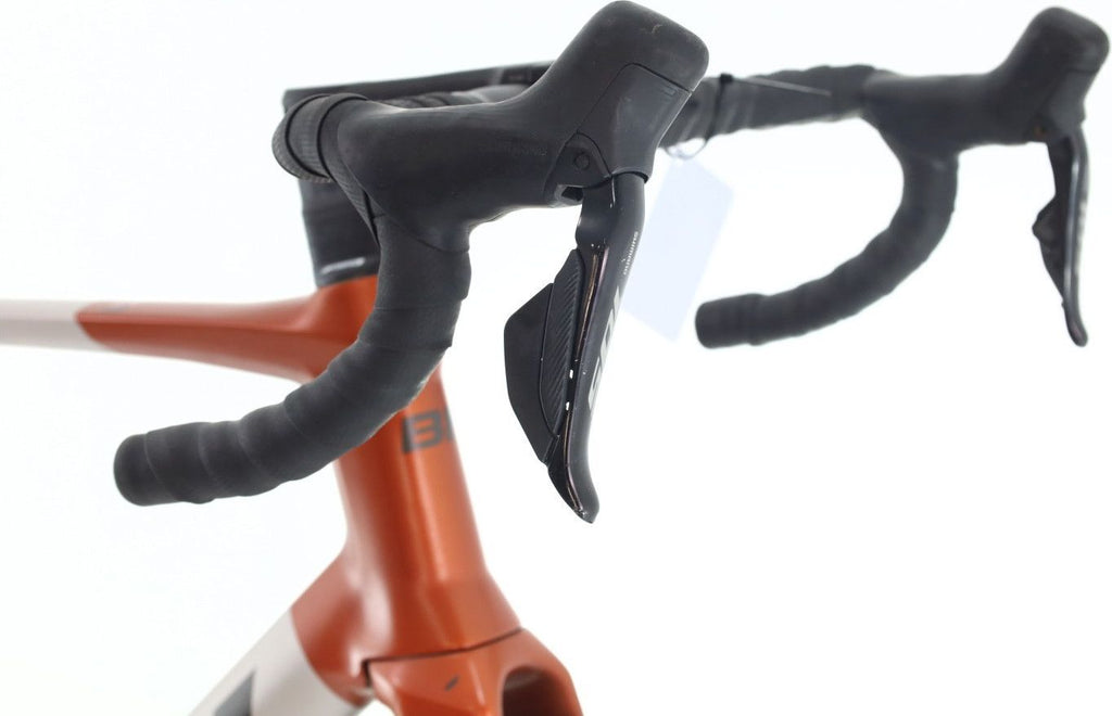 Produit reconditionné · BH RS1 4.0 Di2 12V · Gris / Vélo de route | Très bon état
