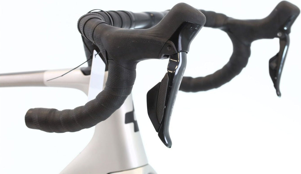 Produit reconditionné · Cube Agree C:62 SLT Di2 12V · Gris / Vélo de route | Très bon état
