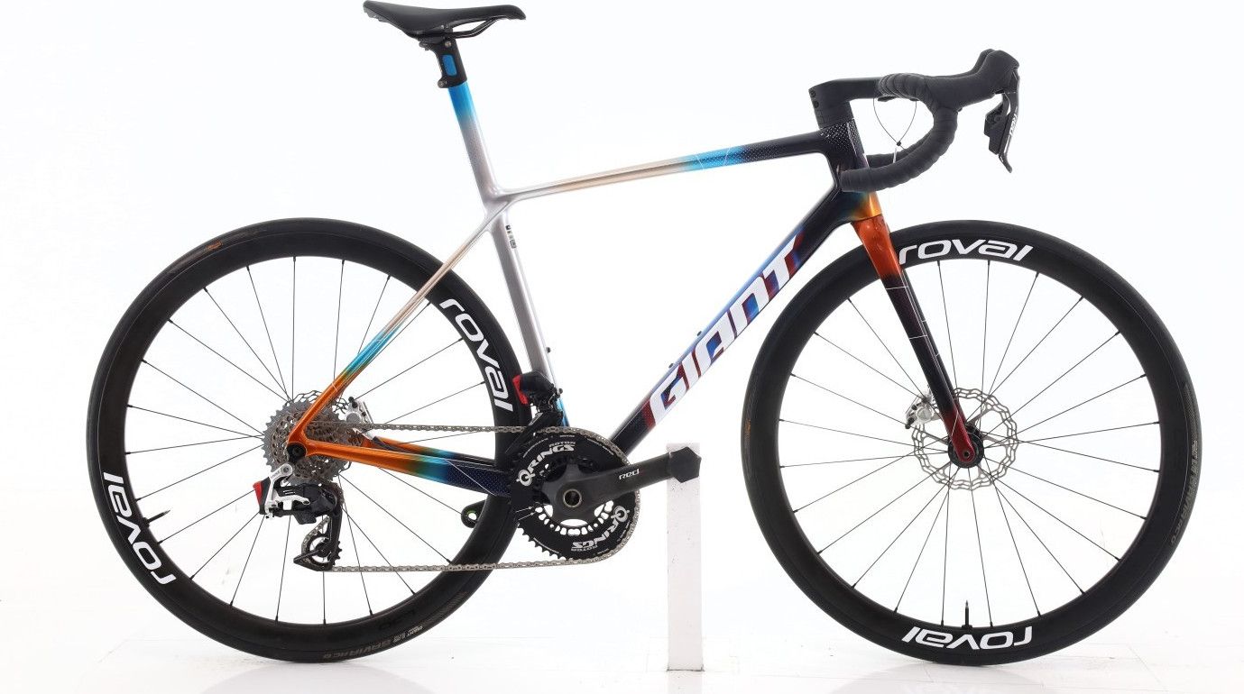 Produit reconditionné · Giant TCR Advanced SL AXS 12V · Gris / Vélo de route | Très bon état