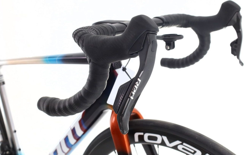 Produit reconditionné · Giant TCR Advanced SL AXS 12V · Gris / Vélo de route | Très bon état