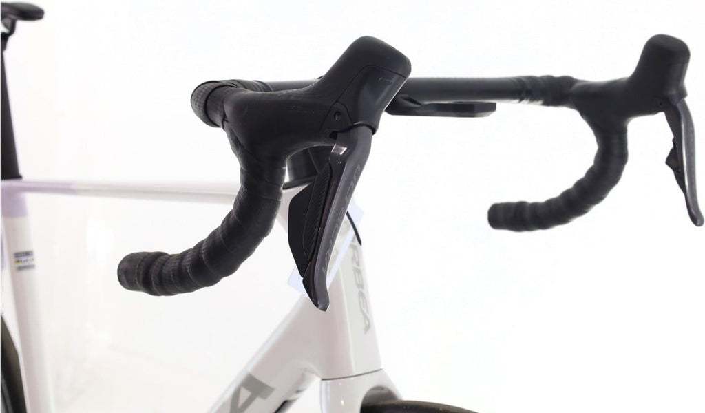 Produit reconditionné · Orbea Orca M20I Di2 12V · Blanc / Vélo de route | Très bon état