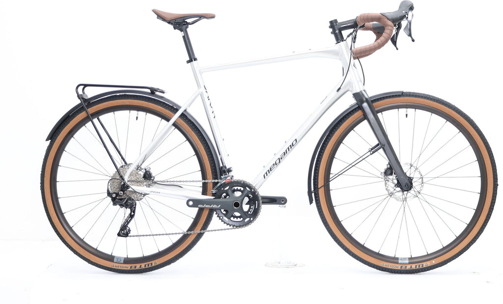 Produit Reconditionné · Vélo de gravel MEGAMO Jakar 30 Equipped 2026 · Très bon état