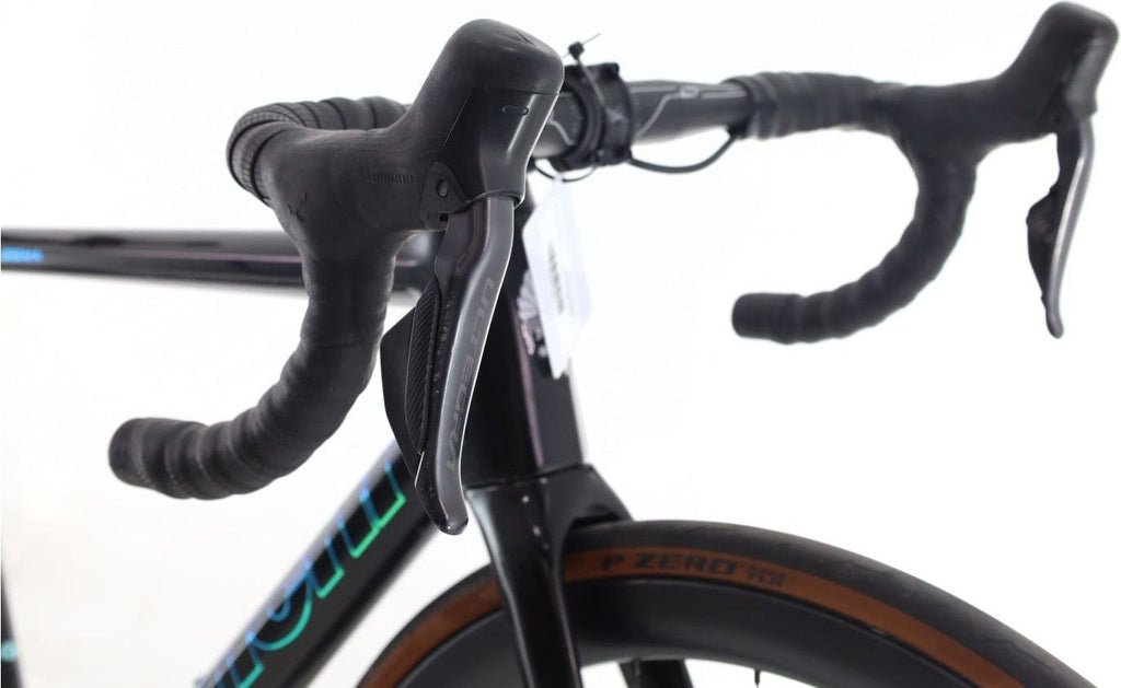 Produit reconditionné · Bianchi Specialissima Di2 12V · Noir / Vélo de route | Très bon état