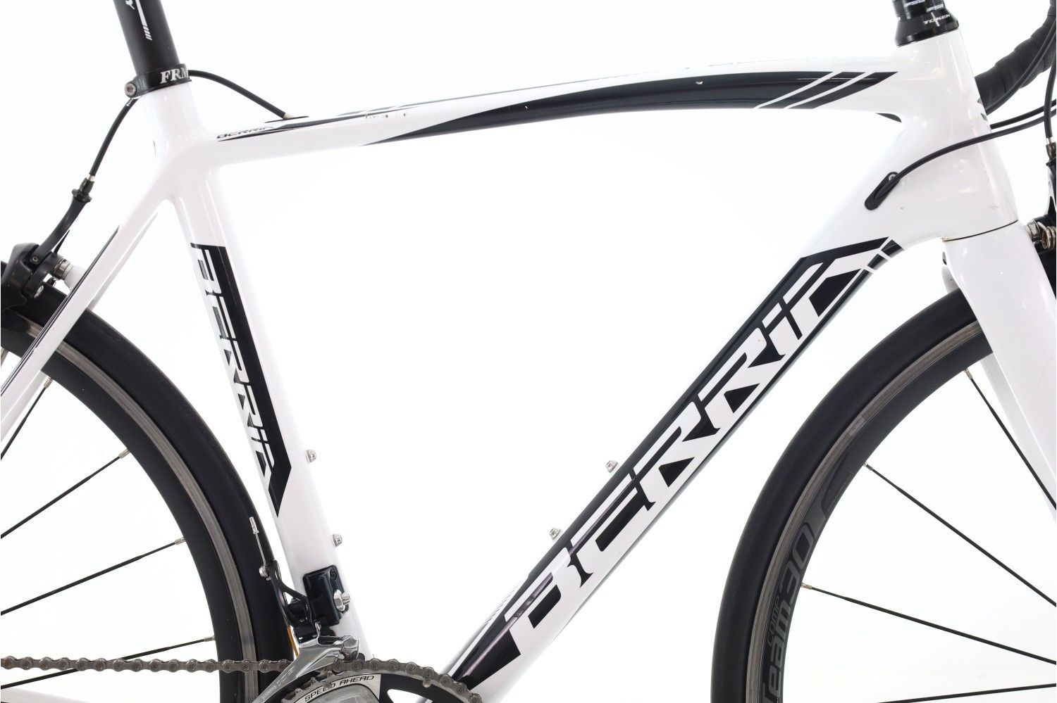 Produit reconditionné · Berria Falcon 2.3 · Blanc / Vélo de route | Très bon état
