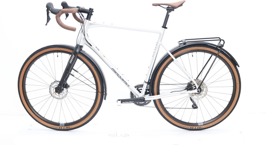 Produit Reconditionné · Vélo de gravel MEGAMO Jakar 30 Equipped 2026 · Très bon état