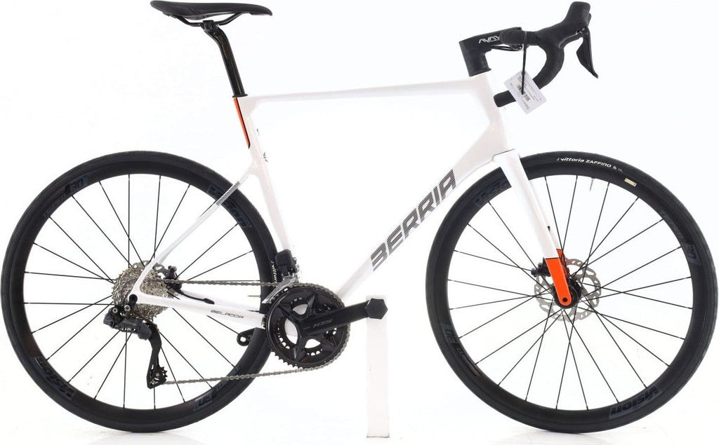 Produit reconditionné · Berria Belador Elite Di2 12V · Blanc / Vélo de route | Très bon état