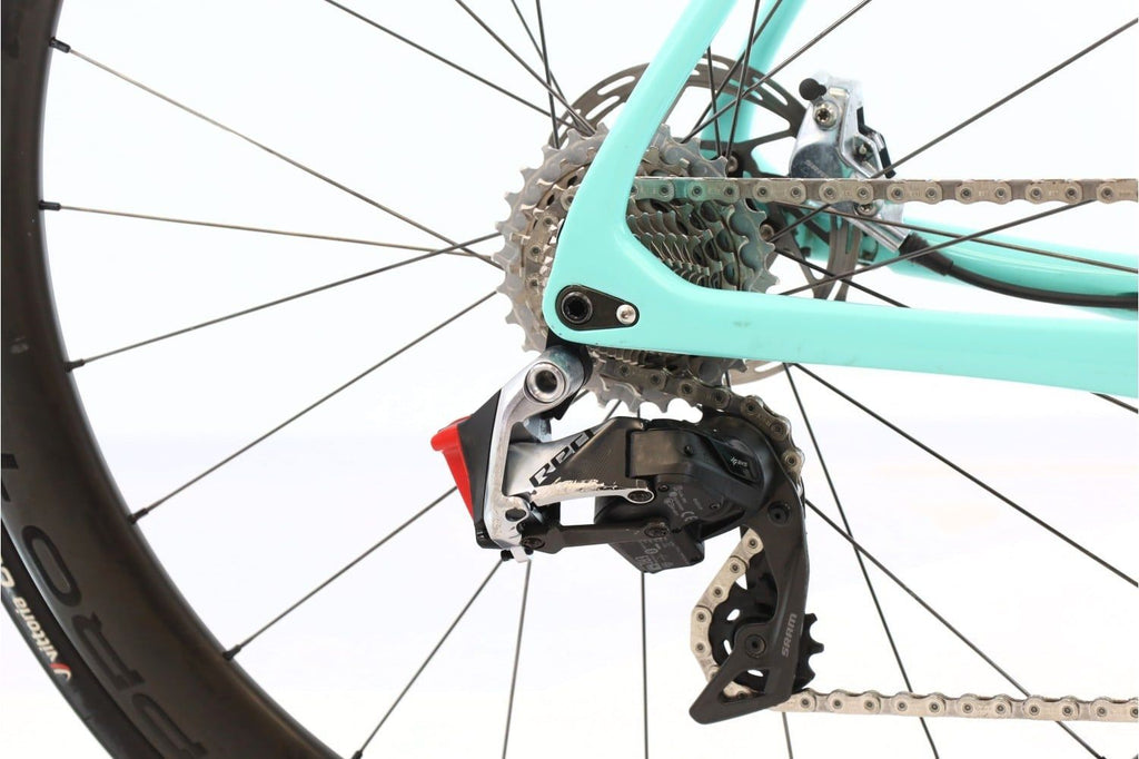 Produit reconditionné · Bianchi Specialissima Pro AXS 12V · Bleu / Vélo de route | Très bon état