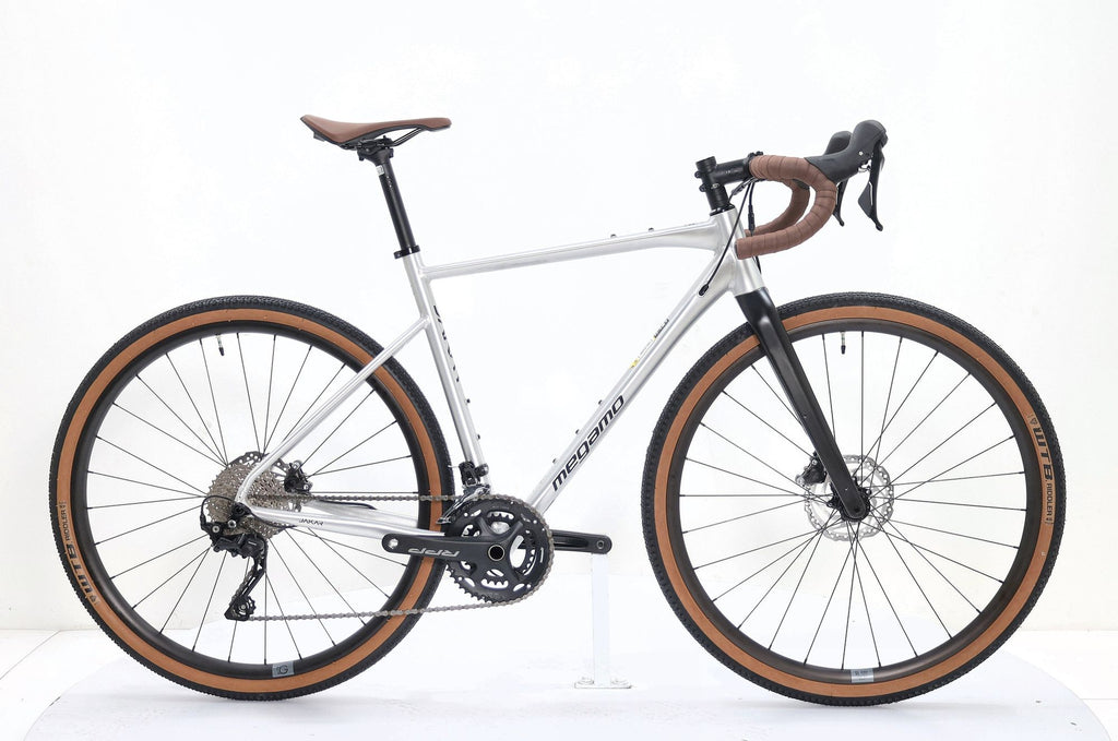 Produit Reconditionné · Vélo de gravel MEGAMO Jakar 30 2026 · Très bon état