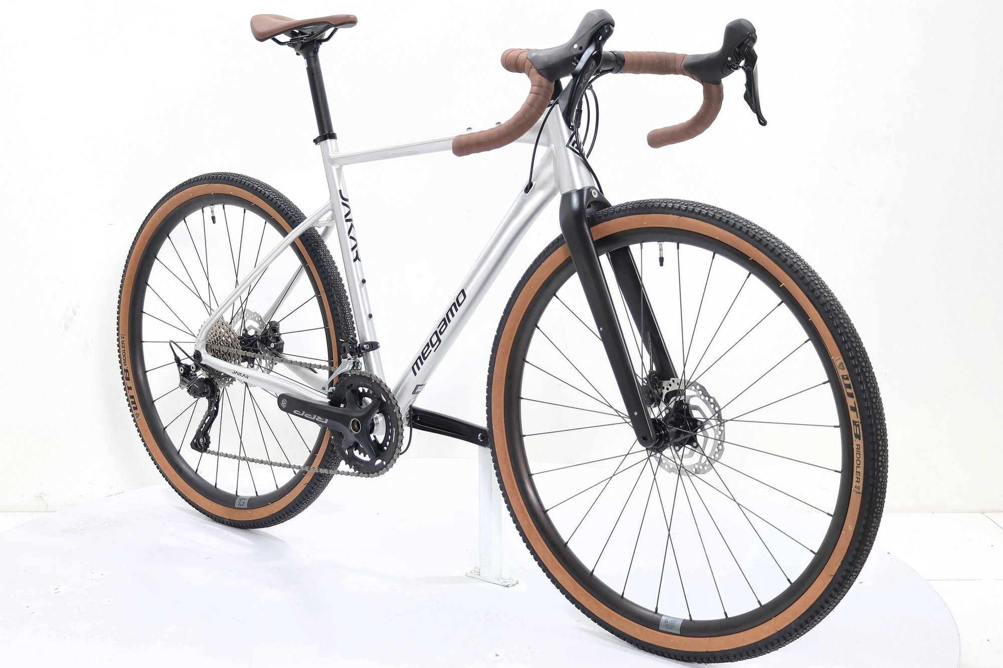 Produit Reconditionné · Vélo de gravel MEGAMO Jakar 30 2026 · Très bon état