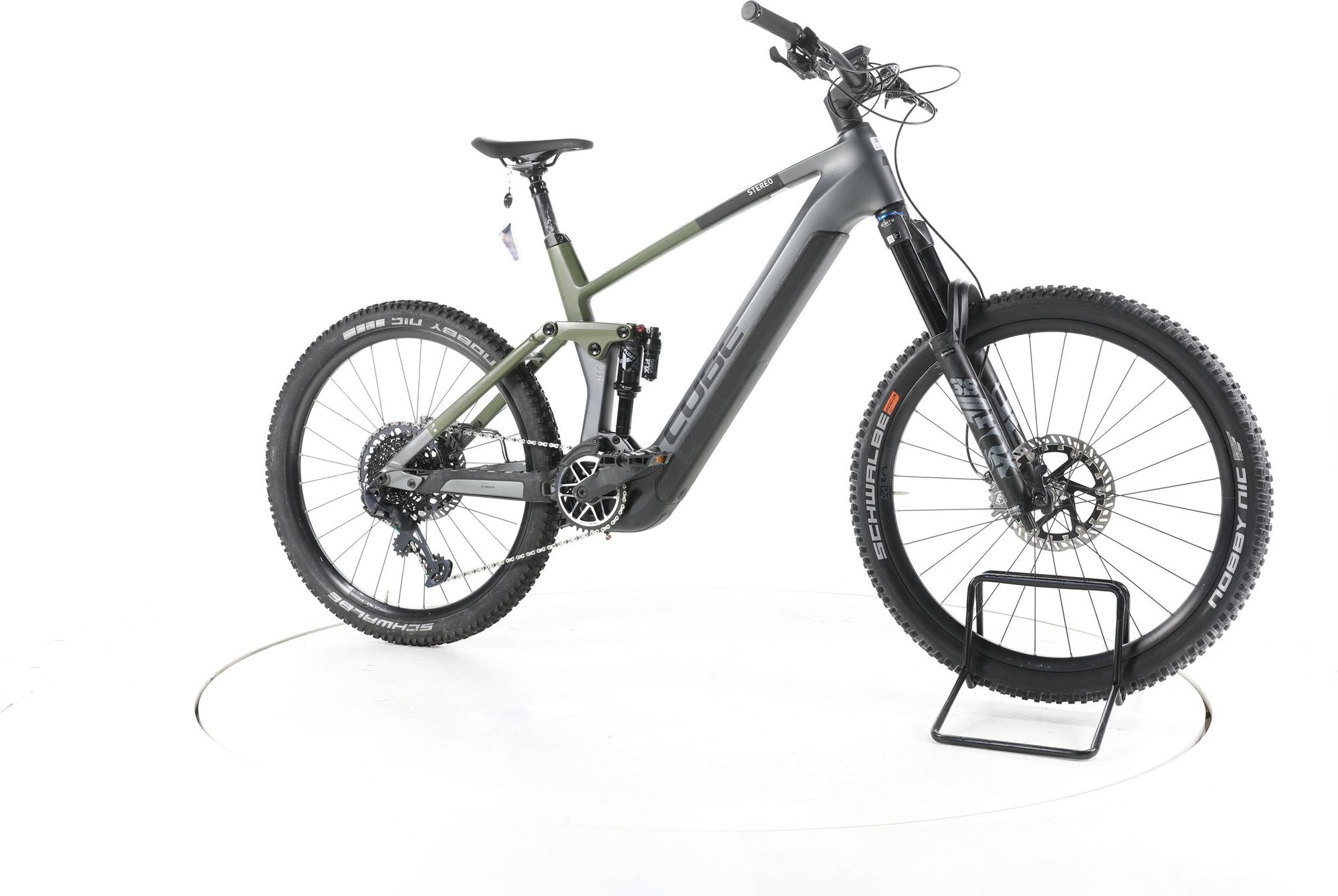 Produit reconditionné - Cube Stereo Hybrid 160 HPC TM Fully E-Bike Carbon - Très Bon Etat