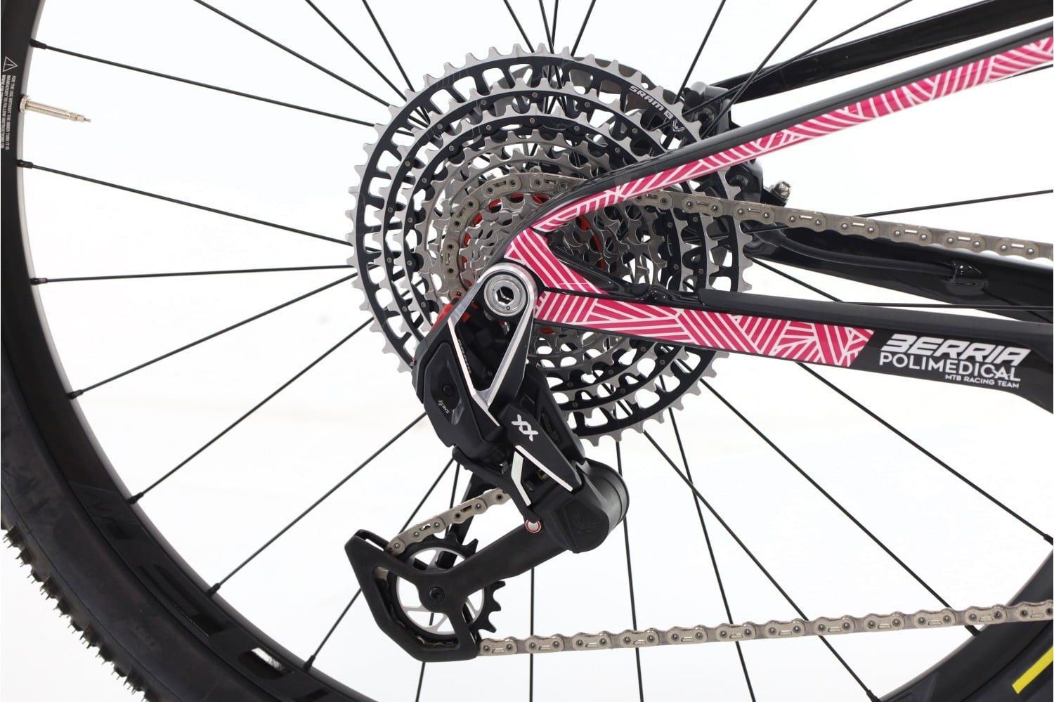 Produit reconditionné · Berria Mako BR XX SL Flight Attendant AXS / Vélo VTT | Très bon état