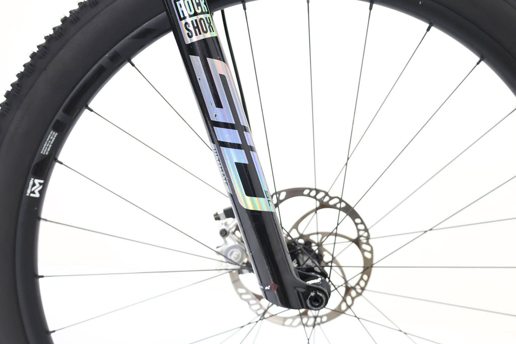 Produit Reconditionné · VTT CUBE Elite C:68X Race 2 2022 · Bon état