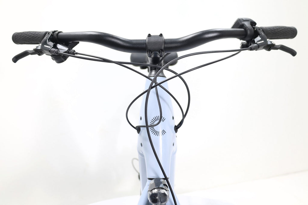 Produit Reconditionné · Vélo de ville électrique CANNONDALE Adventure Neo 3.1 EQ 2024 · Très bon état