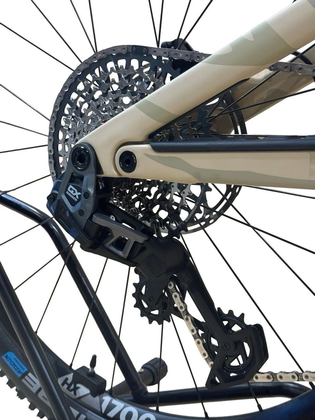 produit reconditionné . Canyon Neuron:ON CF 9 Sram GX AXS 2023 . VTT électrique . Canyon . très bon état