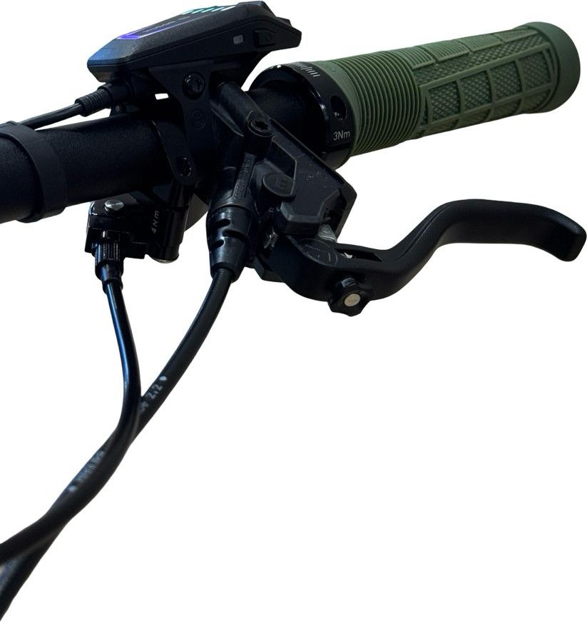 produit reconditionné . Cube Stereo Hybrid 160 HPC TM 750 Sram GX 2024 . VTT électrique . Cube . très bon état