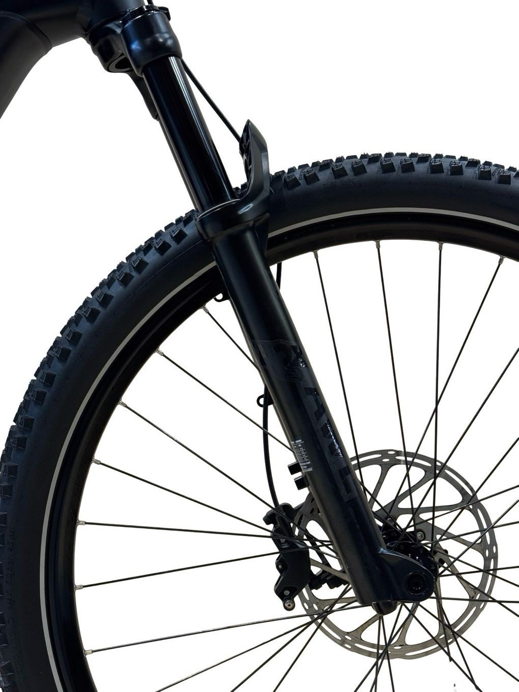 produit reconditionné . Cube Reaction Hybrid SLX 750 Shimanon XT 2024 . VTT électrique . Cube . très bon état