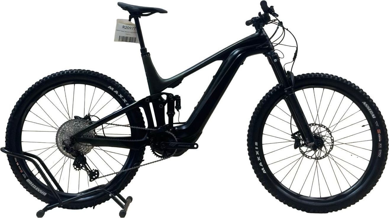 produit reconditionné . Giant Trance X Advanced E+ 1 Shimano XT 2022 . VTT électrique . Giant . très bon état