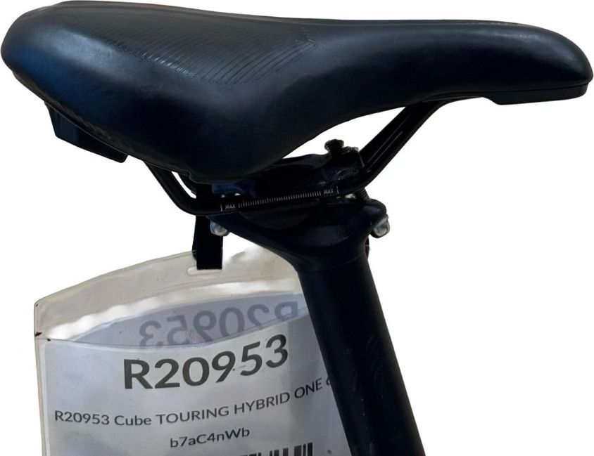 produit reconditionné . Cube Touring Hybrid One 625 Shimano Cues 2024 . Vélo électrique . Cube . très bon état