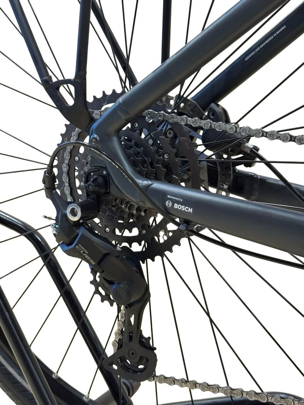 produit reconditionné . Cube Touring Hybrid One 625 Shimano Cues 2024 . Vélo électrique . Cube . très bon état
