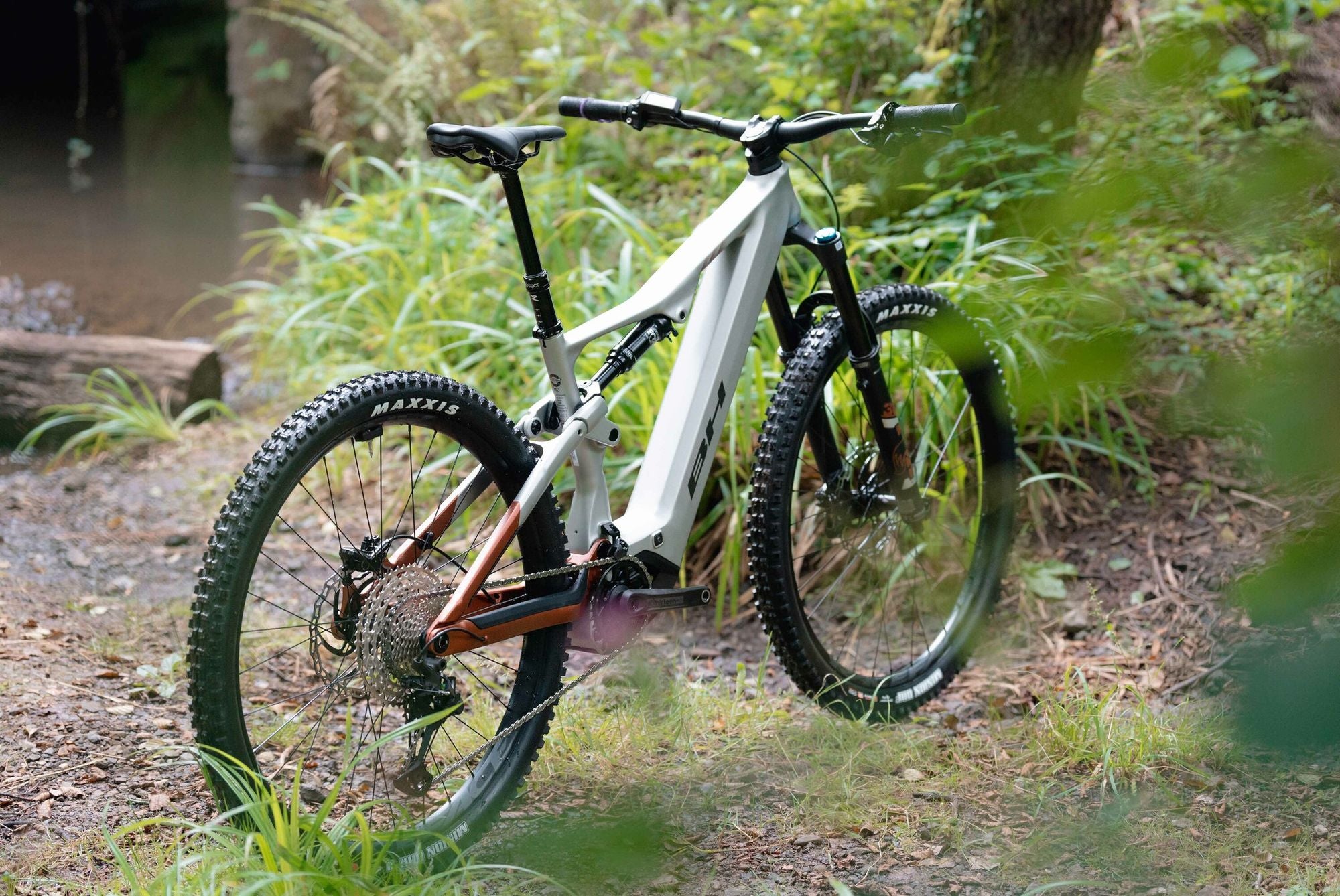 VTT Électrique Tout-Suspendu BH iLynx+ NX Enduro 9.0 12V 800Wh Bosch 120 Nm 29'' Gris/Bronze