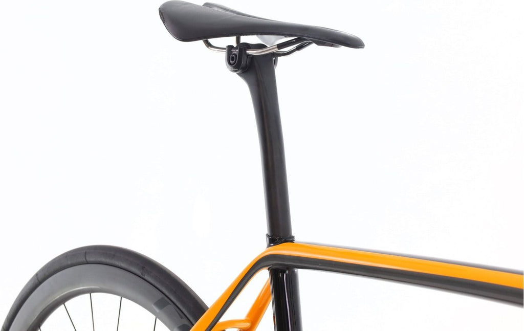 Produit reconditionné · Specialized Tarmac Di2 11V · Orange / Vélo de route | Très bon état