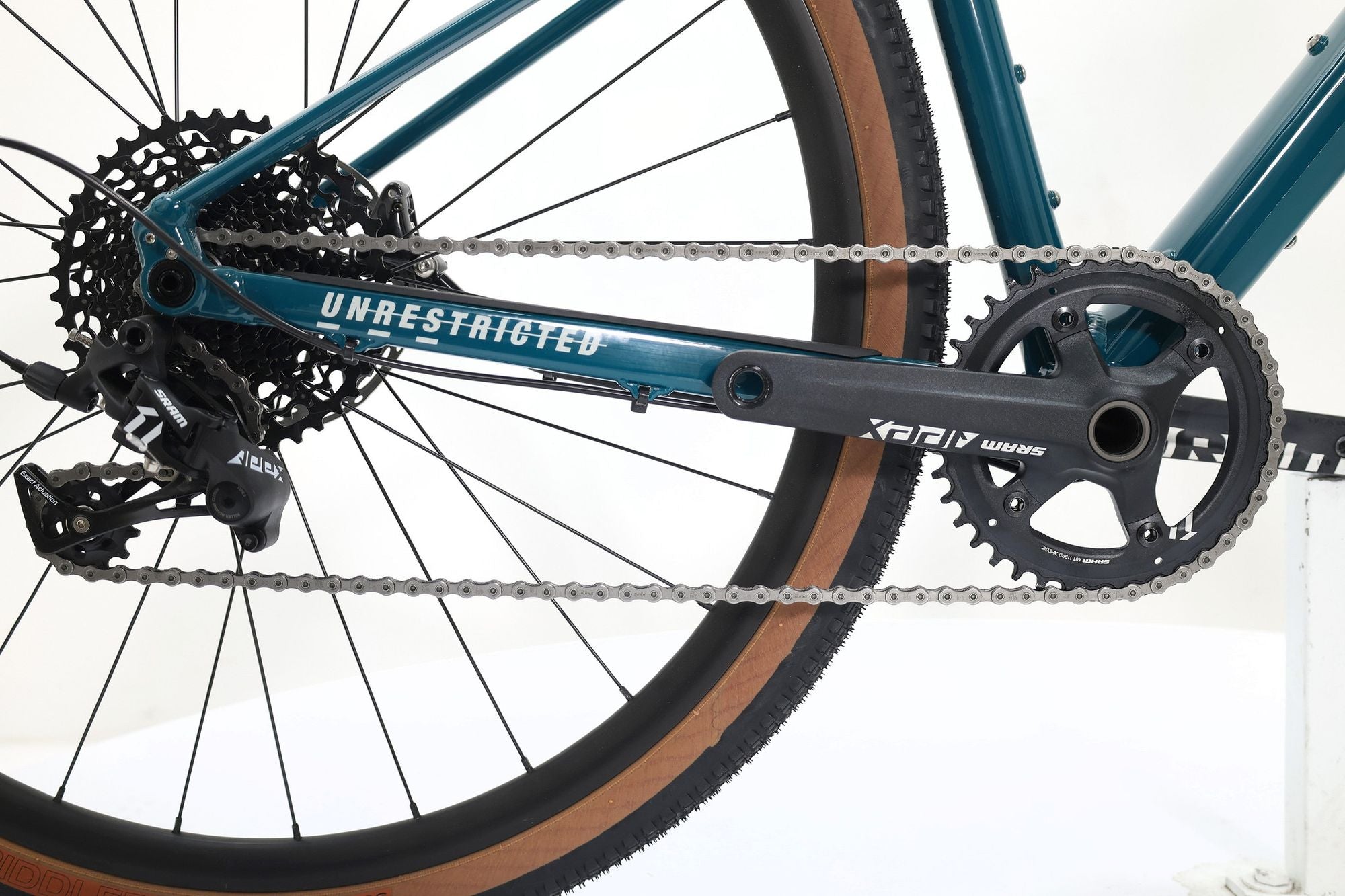 Produit Reconditionné · Vélo de gravel BMC URS AL TWO 2023 · Très bon état