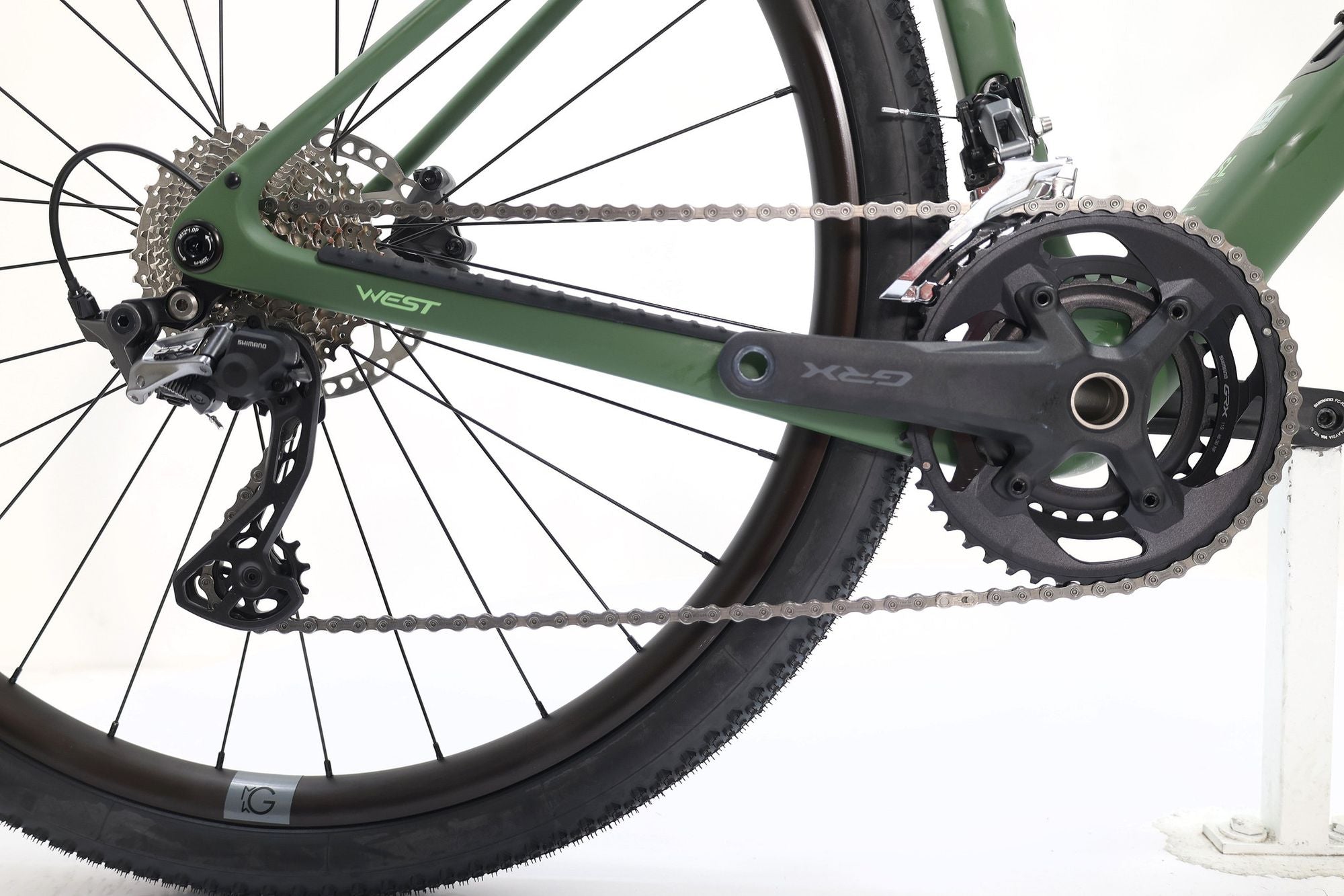 Produit Reconditionné · Vélo de gravel MEGAMO West 15 2026 · Très bon état