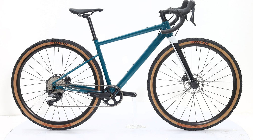Produit Reconditionné · Vélo de gravel BMC URS AL TWO 2022 · Très bon état