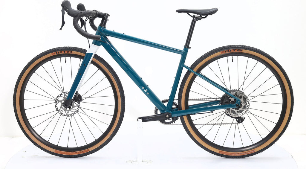 Produit Reconditionné · Vélo de gravel BMC URS AL TWO 2022 · Très bon état