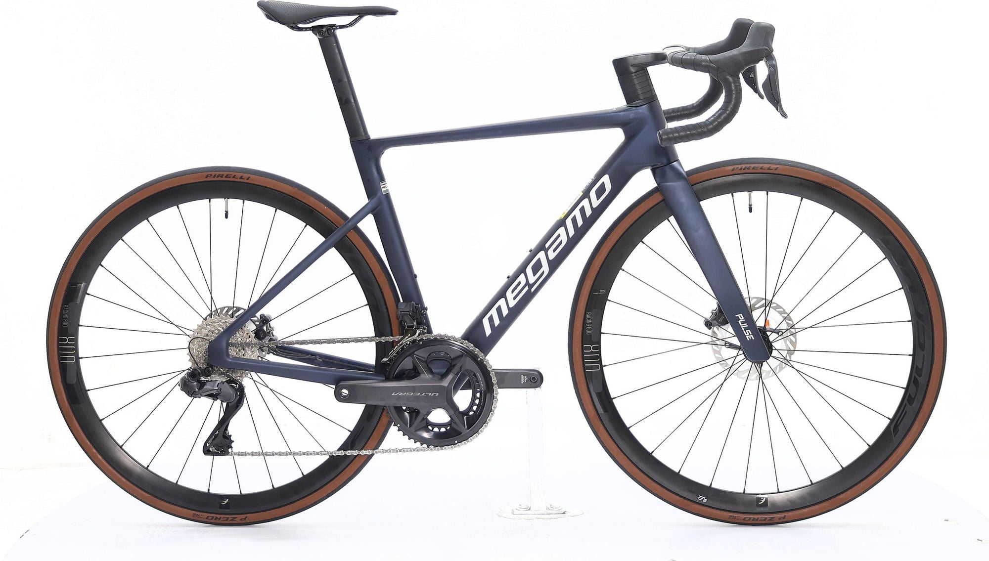 Produit Reconditionné · Vélo de route MEGAMO Pulse 05 2026 · Très bon état