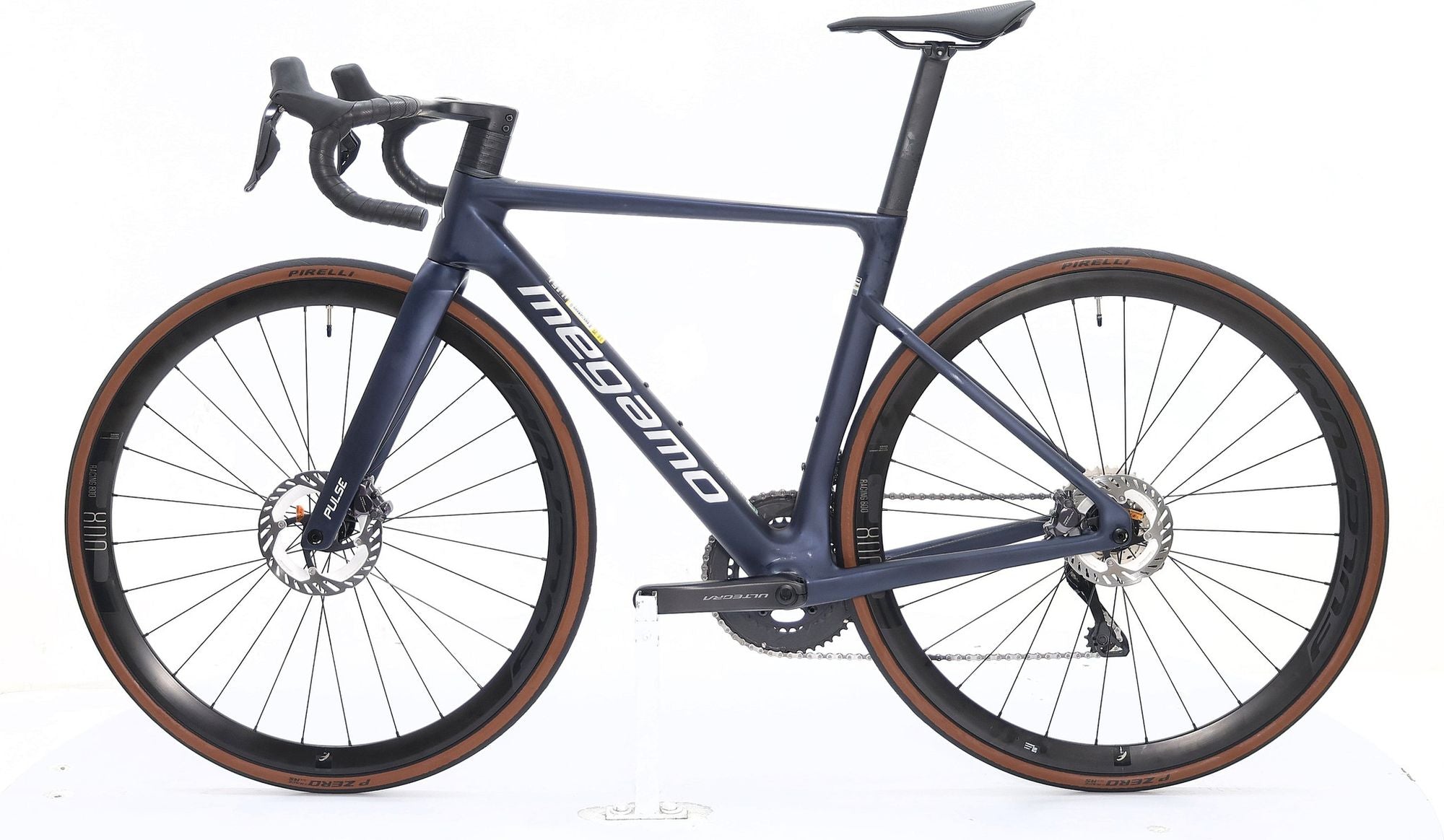 Produit Reconditionné · Vélo de route MEGAMO Pulse 05 2026 · Très bon état
