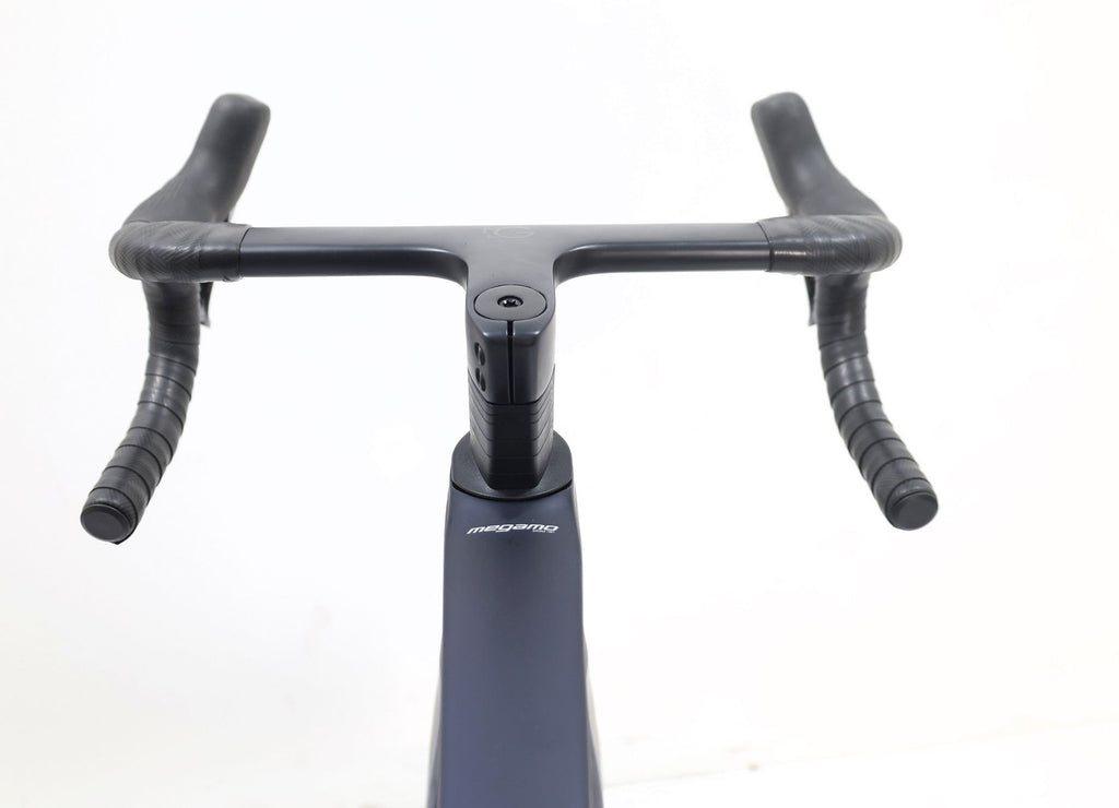 Produit Reconditionné · Vélo de route MEGAMO Pulse 05 2026 · Très bon état