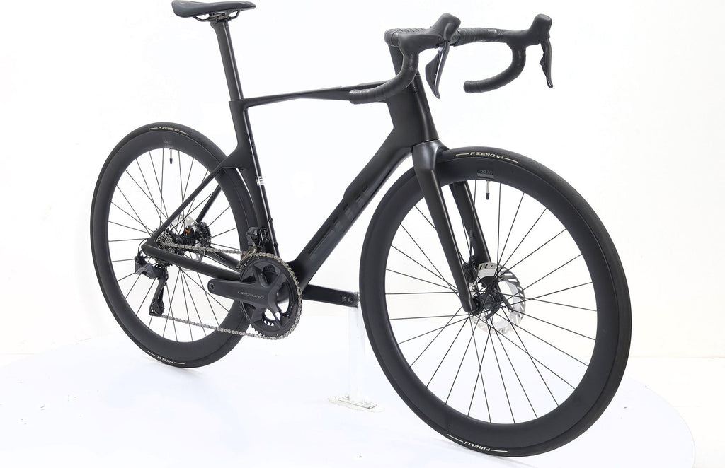 Produit Reconditionné · Vélo de route BMC Teammachine R 01 FOUR 2024 · Très bon état