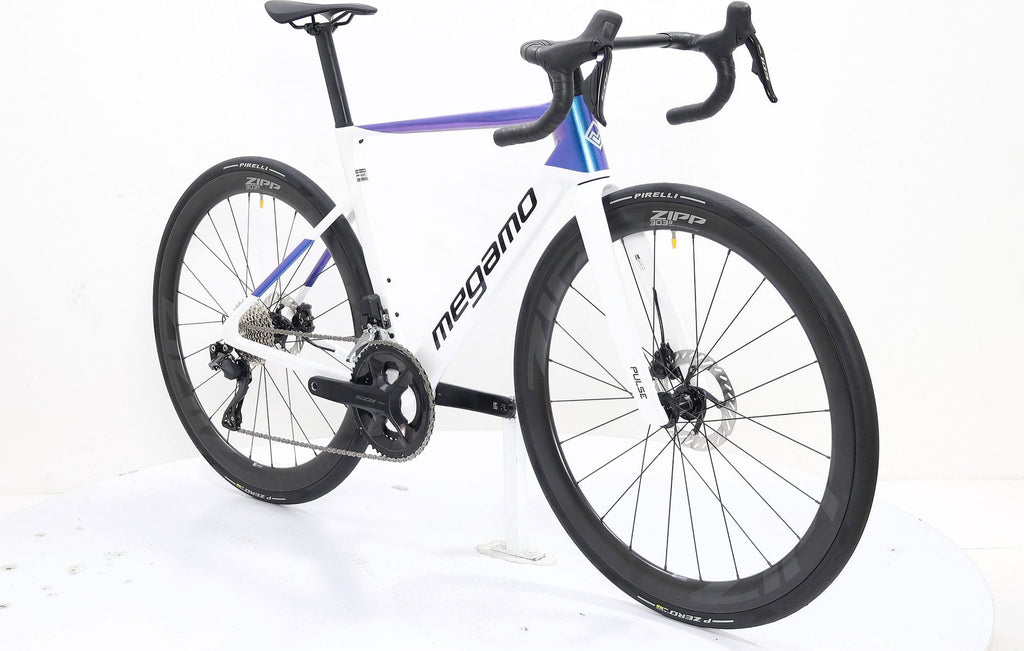 Produit Reconditionné · Vélo de route MEGAMO Pulse 15 CW 2026 · Très bon état
