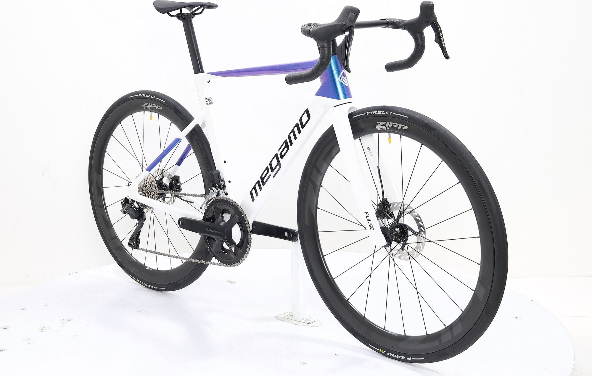 Produit Reconditionné · Vélo de route MEGAMO Pulse 15 CW 2026 · Très bon état