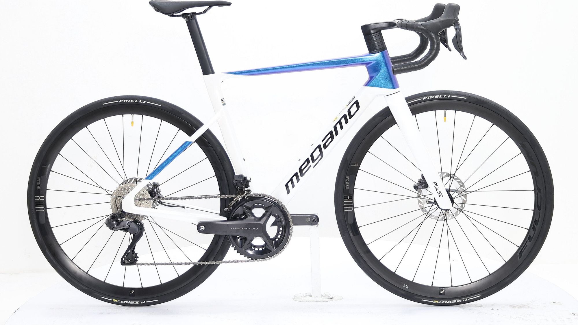 Produit Reconditionné · Vélo de route MEGAMO Pulse 05 2026 · Très bon état