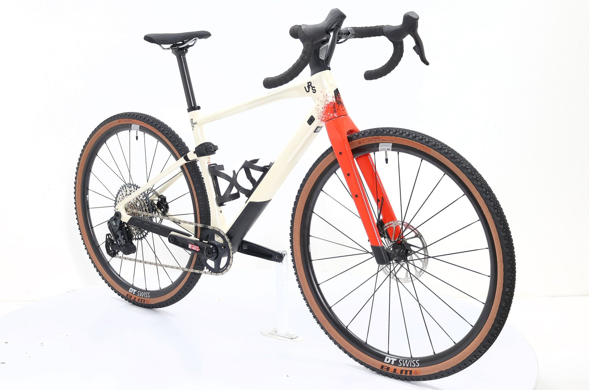 Produit Reconditionné · Vélo de gravel BMC URS 01 FOUR AXS 2024 · Très bon état